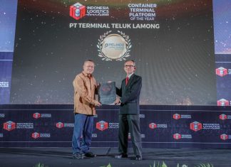 PT Terminal Teluk Lamong Raih Dua Penghargaan pada Indonesia Logistics Awards 2025 di Jakarta