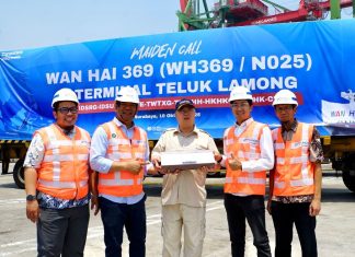 Sinergi untuk Pertumbuhan Logistik, PT Terminal Teluk Lamong Sambut Maiden Call Service TPI Pelayaran Wan Hai