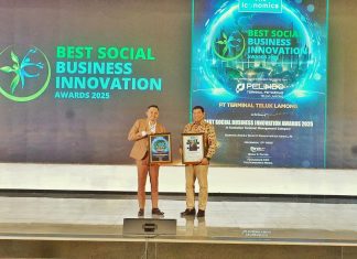 PT Terminal Teluk Lamong Raih Dua Penghargaan Bergengsi Bidang Social Business Innovation dan Best Green CEO 2025