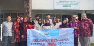 Misi Kemanusiaan : Unusa Terjunkan Tim Relawan Erupsi Gunung Semeru