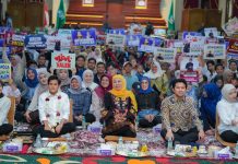 Gubernur Khofifah dan Wagub Emil Dardak Bersama Masyarakat Jawa Timur Sambut Meriah Valen Sang Juara D’Academy7