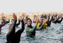 Swiss-Belinn Manyar Surabaya Konsisten Mendukung Kegiatan Komunitas AQUA ZUMBA Setiap Minggu