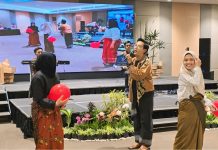 Sulap Ballroom Jadi Pasar Rakyat, Palm Park Hotel Surabaya Sukses Gelar Pesta Tahun Baru Yang Unik