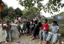 ITS Fasilitasi Pemberian Bantuan 34 Mahasiswa ITS Korban Banjir Sumatera