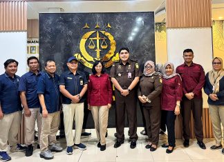 Penyerahan Tersangka dan Barang Bukti Tindak Pidana Perpajakan Koperasi JMB IV