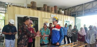 Dari Limbah Jadi Cuan, Pertamina Lubricants Resmikan Bengkel Sampah di SMK Manbaul Ulum Kebomas Gresik