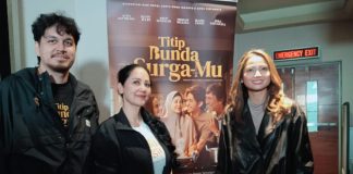 Para Pemain Film Titip Bunda di Surga-Mu Menyapa Penonton di Tunjungan Plaza XXI
