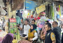 KPPU Sidak Pasar Wonokromo, Awasi Harga Pangan dan Cegah Persaingan Usaha Tidak Sehat