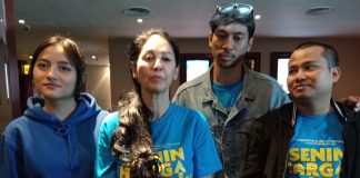 Film Senin Harga Naik : Dibalik Didikan Yang Keras Seorang Ibu, Tersembunyi Kehangatan dalam Keluarga