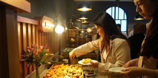 Halalbihalal Mewah Mulai Rp125 Ribu! Aston Inn Jemursari Sajikan All You Can Eat Favorit Warga Surabaya