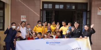 Wyndham Surabaya dan Casa Grande East Java Berbagi Kebahagiaan di Bulan Ramadan