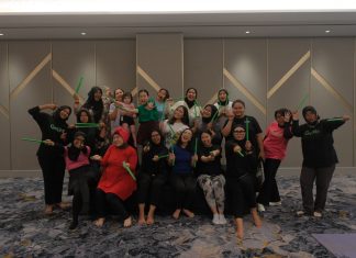 Sheraton Surabaya Gelar Kegiatan Sehat Pound Fit Spesial Hari Perempuan Internasional Bersama Srikandi Grab