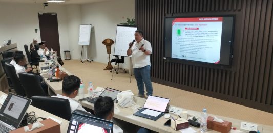 Pelatihan dan Sertifikasi Tata Kelola, Manajemen Risiko dan Kepatuhan di TPS sebagai Pelaksanaan Komitmen Pengelolaan Perusahaan secara Berkelanjutan