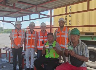 TPS Perkuat Komitmen Pelindo Bersih melalui Sosialisasi SMAP kepada Pengemudi Truk Eksternal