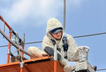 Tim PDKB PLN UPT Madiun Kembali Unjuk Aksi, Tuntaskan Pemeliharaan Instalasi Tegangan Tinggi Tanpa Padam