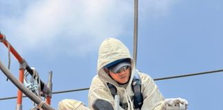 Tim PDKB PLN UPT Madiun Kembali Unjuk Aksi, Tuntaskan Pemeliharaan Instalasi Tegangan Tinggi Tanpa Padam