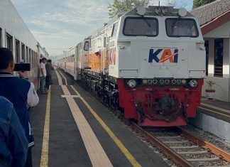 Tambah Kapasitas Angkut, KAI Commuter Lakukan Penyesuaian Sarana Commuter Line di Area Surabaya