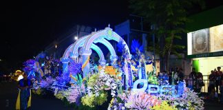 Harmony of Ocean di Surabaya Vaganza 2026: Mobil Hias Pelindo Angkat Keindahan Laut dan Harmoni Manusia dengan Alam