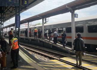 Pengguna Commuter Line Area 8 Surabaya Tembus 161 Ribu Orang Selama Libur Panjang
