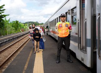 Dampak Dua Bulan Perpanjangan Layanan hingga Probolinggo, Volume Pengguna Commuter Line Supas Meningkat