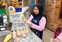 Pupuk Kujang Gandeng Bogasari Tingkatkan Keterampilan Tata Boga Warga Cikampek