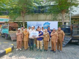 PT Terminal Teluk Lamong Laksanakan Program Pelindo Berbagi Hewan Kurban, 12 Sapi dan 21 Kambing Buat Masyarakat Sekitarnya