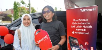 Badrus Salam Warga Gempol Pasuruan, Bawa Pulang Satu Unit Mobil dari Telkomsel