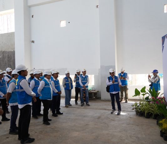 Dewan Komisaris PLN Tinjau Kesiapan Infrastruktur Kelistrikan Jawa Timur