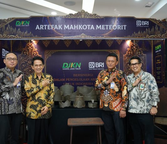 Sinergi Kanwil DJKN Jatim dan BRI Gelar Auction Energy for Recovery , Hadirkan Pameran Artefak Mahkota Meteorit di Surabaya