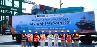 Layanan SCJX X-Press Feeders Masuk TPK Teluk Lamong, Perkuat Akses Perdagangan Surabaya-Tiongkok
