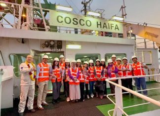 COSCO Pilih Terminal Teluk Lamong, Arus Petikemas International Tumbuh Lebih Dari 90%