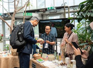 Dari Hutan Yang Tetap Berdiri : ParagonCorp Angkat Potensi Bioekonomi Indonesia Indonesia di Gorum Global London