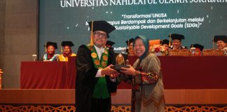 Risma Sampaikan Pidato Utama di Sidang Terbuka Senat Akademik Dies Natalis Ke 13 Unusa