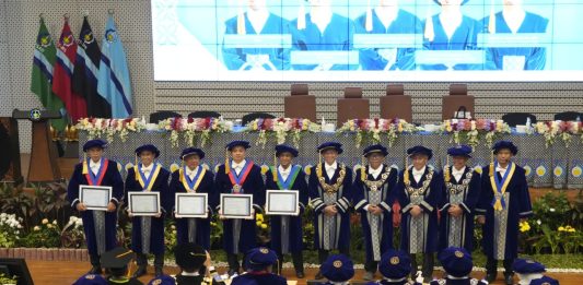 Kukuhkan Lima Profesor Baru, Rektor ITS Tekankan Visi Riset yang Berdampak