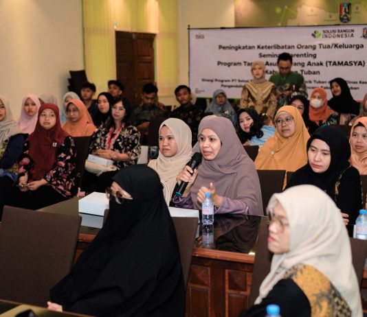 Solusi Bangun Indonesia dan Dinas Kesehatan Tuban Perkuat Pengasuhan Anak untuk Dukung Indonesia Emas 2045