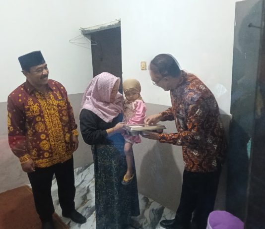 Harganas ke-33 Tahun 2026 : Kemendukbangga/BKKBN Jatim Perkuat Peran Ayah dan Salurkan Bantuan bagi Keluarga Risiko Stunting