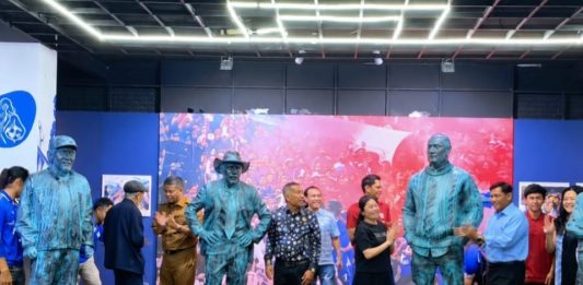 Empat Siswa Lotus Art Courses Tampil di National Art Exhibition “Cultura PERSIB” di Grey Art Gallery Bandung