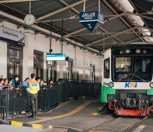 Tarif Promo Rp8 Spesial HUT RI Ke-81, KAI Commuter Area 8 Surabaya Cetak Rekor Volume Pengguna Terbanyak di 2026