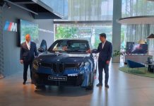 BMW Astra Luncurkan New BMW iX3, Model Neue Klasse Pertama di Jawa Timur