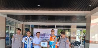 Pelindo Regional 3 Sub Regional Jawa Dukung Pengiriman Bantuan Kemanusiaan untuk Korban Gempa NTT