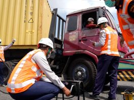 Targetkan 100 Truk Peti Kemas, Pelindo Terminal Petikemas dan Pelindo Regional 3 Gelar Uji Emisi di TTL dan TPS