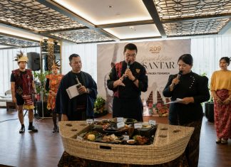 Jelajah Kuliner Nusantara di 209 Dining, Kolaborasi Eksklusif VASA Hotel Surabaya Bersama Chef Vindex Tengker