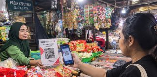 Dukung Digitalisasi Pasar Keputran, BRI Regional Office Surabaya Hadirkan Fasilitas WiFi untuk Permudah Transaksi QRIS