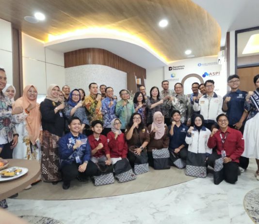 BRI Perkuat Literasi Keuangan Digital Mahasiswa, Dukung Gerai CERDAS PeKA di UNAIR