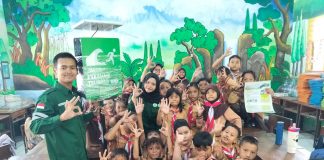 Mahasiswa UNUSA Kembangkan Rambu Evakuasi Tsunami Berbasis Sensor