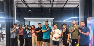BRI BO Surabaya HR Muhammad Bangun Loyalitas Nasabah Lewat Aktifitas Padel