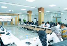 Kunjungi TPS, Kemenko Infrastruktur dan Pembangunan Kewilayahan Tinjau Penguatan Konektivitas Maritim dan Multimoda di Pelabuhan Tanjung Perak